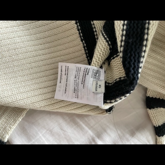 SOLD - Toteme Signature stripe turtleneck light sand stripe sweater - Picture 6 of 7